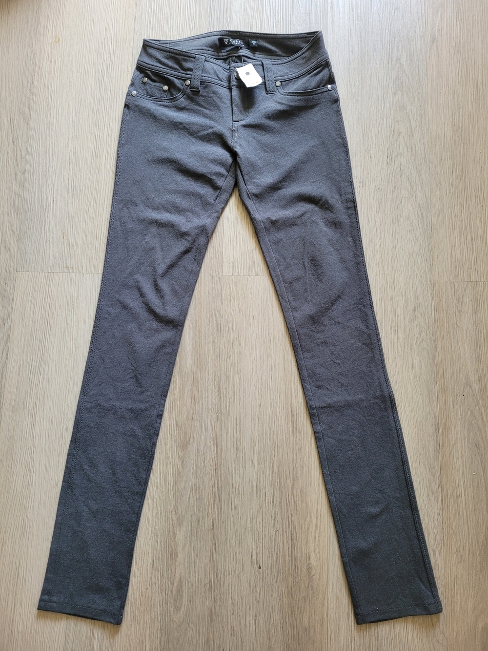 Guess Los Angeles Women’s Stretch Skinny Pants- Charcoal Grey Size:25